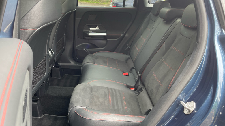 Mercedes-Benz GLA 200d AMG Line Premium Plus 5dr Auto Diesel Hatchback